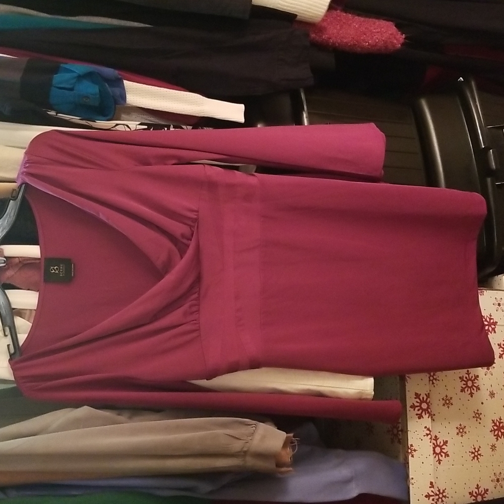 Clothing - Picture 2 of 3